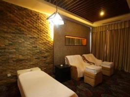 Wuyi Mountain Jingmin Golf Hotel